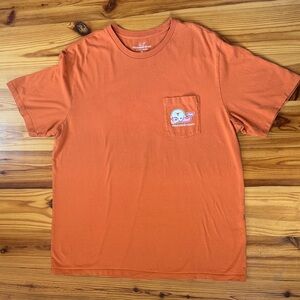 GUC Vineyard Vines Men's Burnt Orange Short Sleeve Tee Texas UT size XL Whale